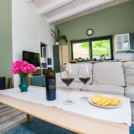 Апартаменти Rosemary *